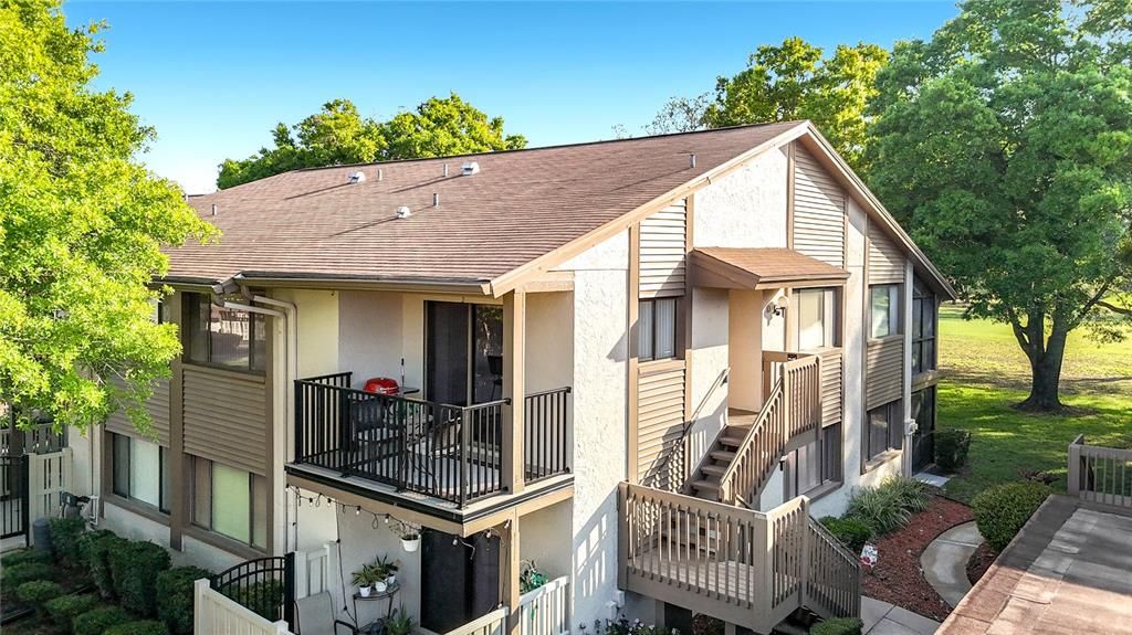 На продажу: $139,900 (2 спален, 2 ванн, 1144 Квадратных фут)