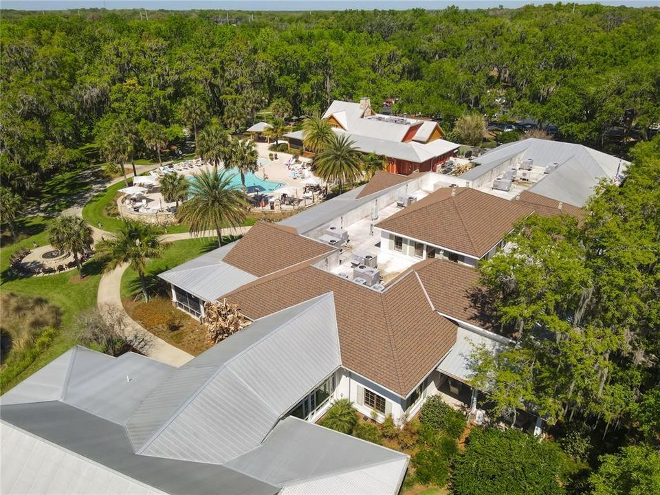 На продажу: $309,900 (2 спален, 2 ванн, 1203 Квадратных фут)