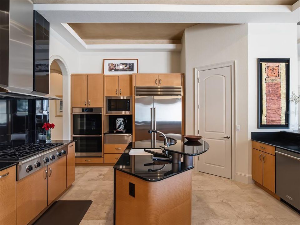 En Venta: $3,900,000 (4 camas, 4 baños, 5301 Pies cuadrados)