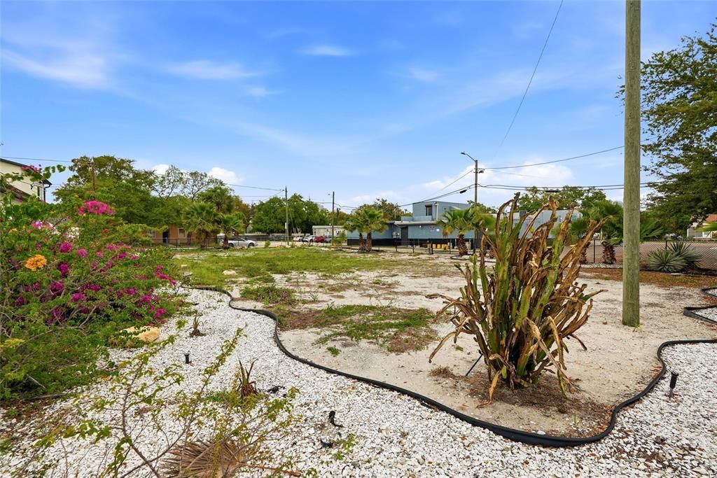 Activo con contrato: $150,000 (0.20 acres)