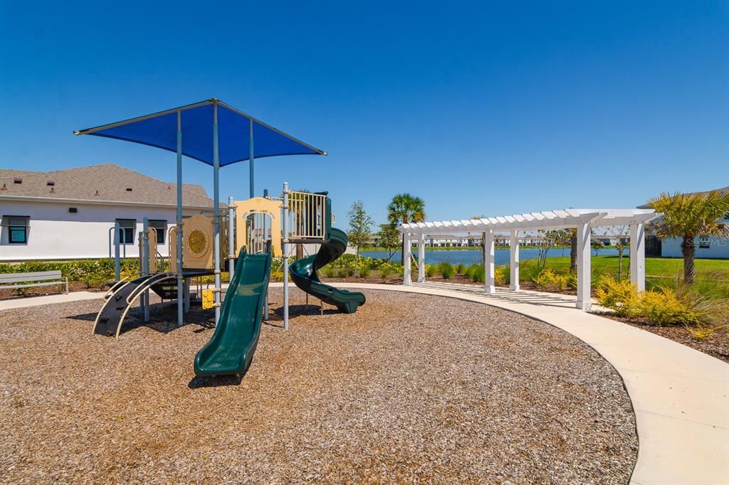 En Venta: $274,999 (3 camas, 2 baños, 1702 Pies cuadrados)