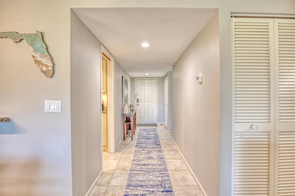 Active With Contract: $2,250 (3 beds, 2 baths, 1529 Square Feet)