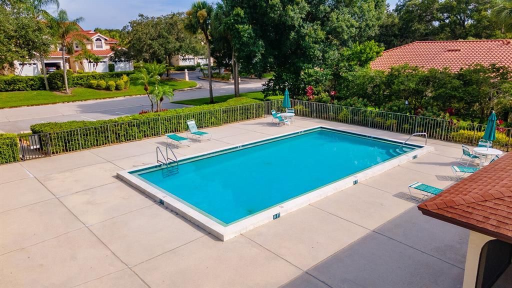 Active With Contract: $2,250 (3 beds, 2 baths, 1529 Square Feet)