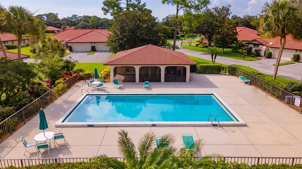 Active With Contract: $2,250 (3 beds, 2 baths, 1529 Square Feet)