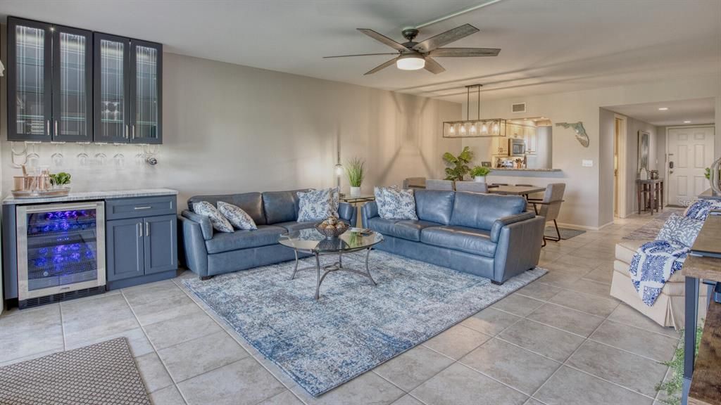 Active With Contract: $2,250 (3 beds, 2 baths, 1529 Square Feet)