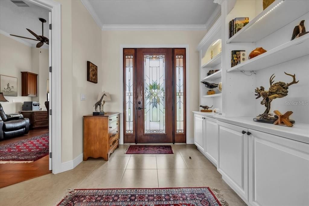 For Sale: $829,900 (4 beds, 2 baths, 2552 Square Feet)