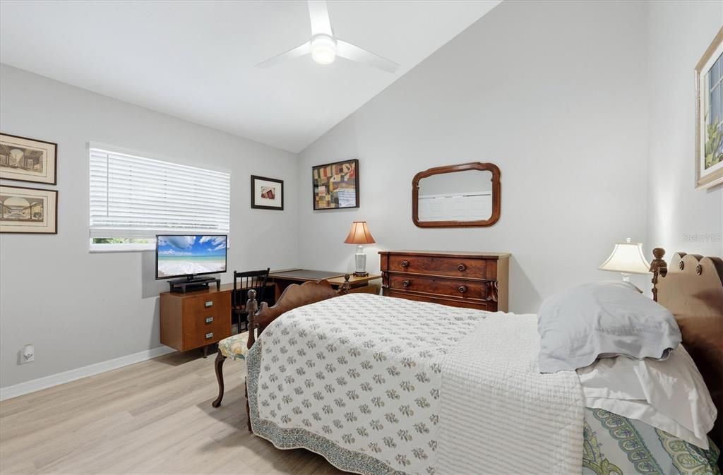 For Sale: $950,000 (3 beds, 3 baths, 3106 Square Feet)