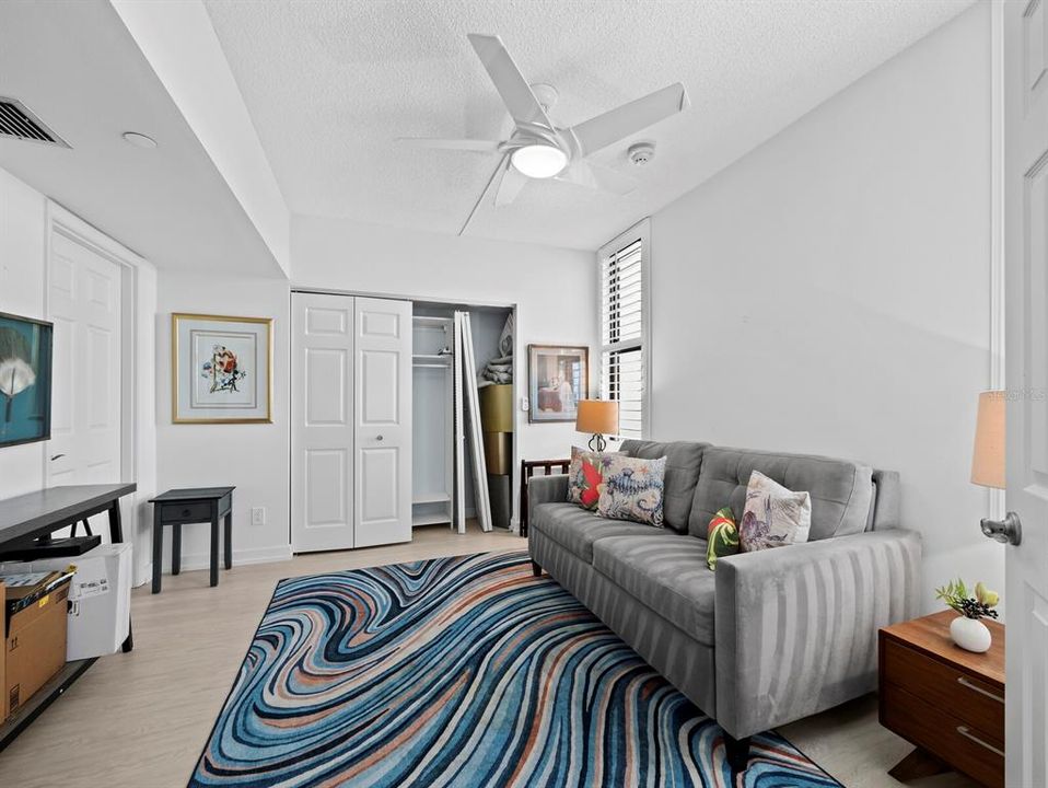 For Sale: $599,000 (2 beds, 2 baths, 1270 Square Feet)