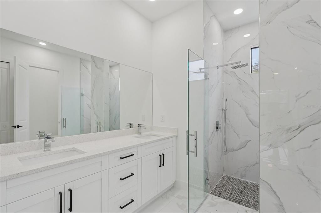 For Sale: $599,000 (4 beds, 3 baths, 1742 Square Feet)