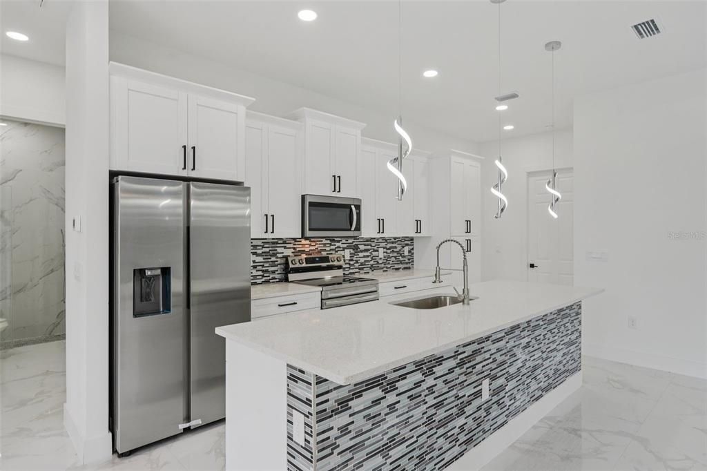 For Sale: $599,000 (4 beds, 3 baths, 1742 Square Feet)