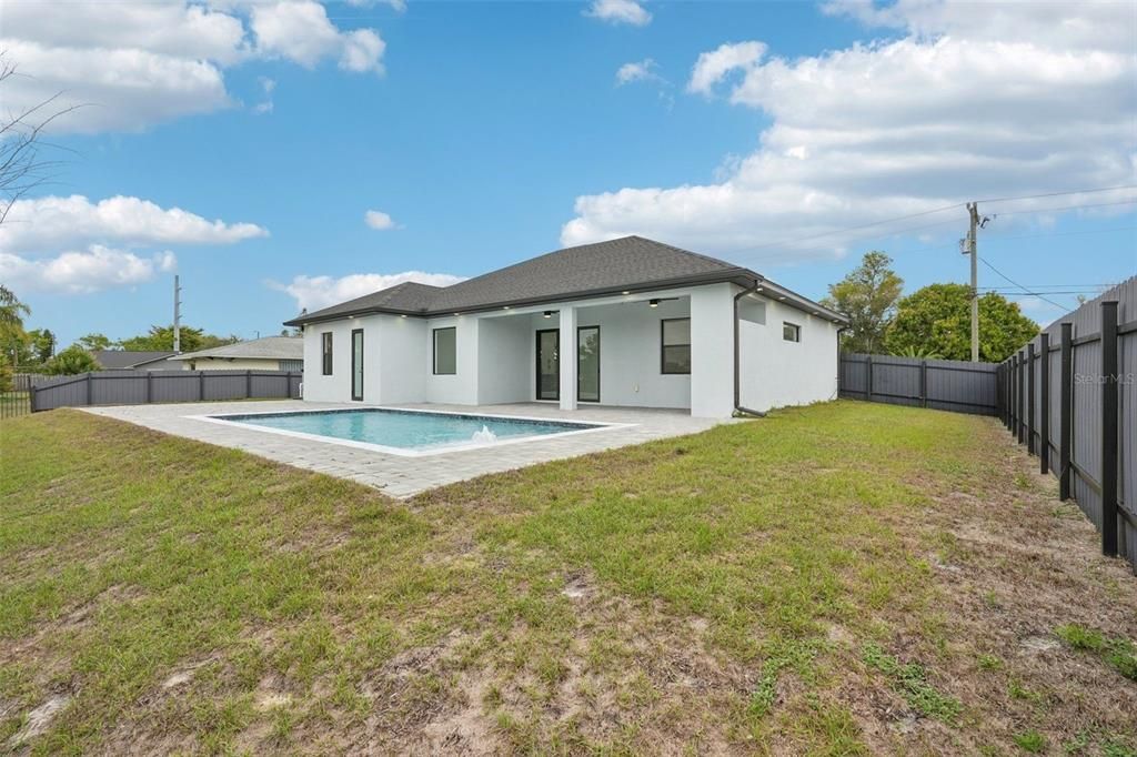 For Sale: $599,000 (4 beds, 3 baths, 1742 Square Feet)