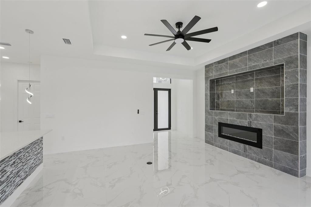 For Sale: $599,000 (4 beds, 3 baths, 1742 Square Feet)
