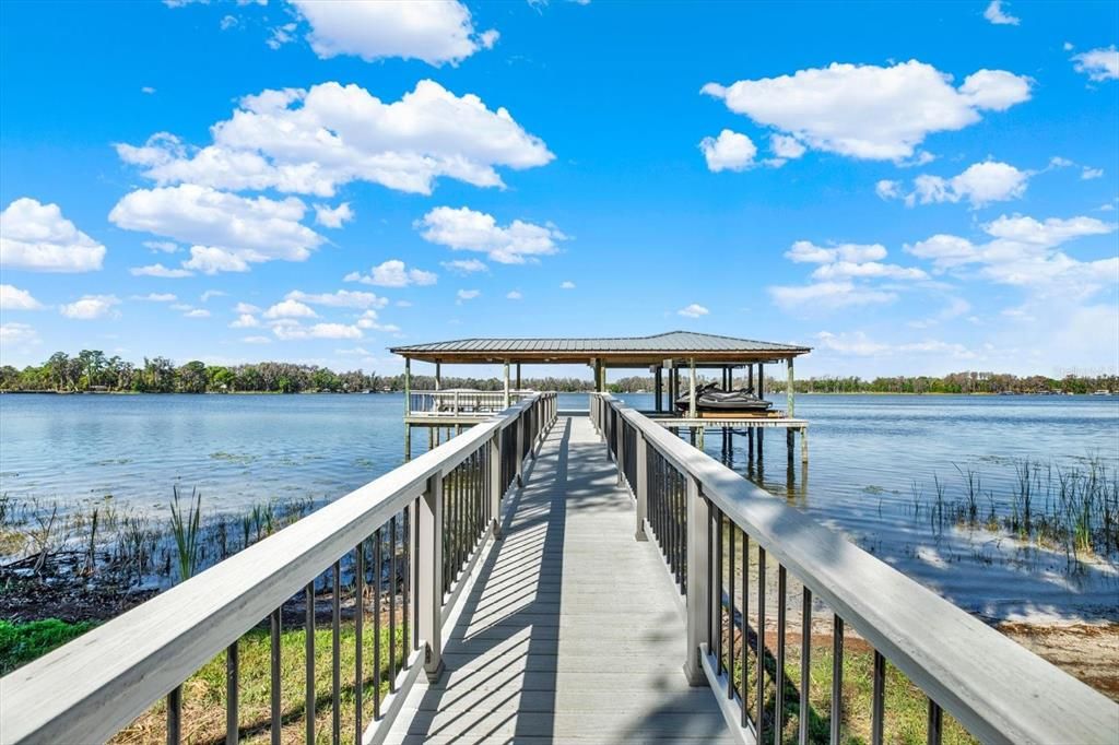 For Sale: $1,500,000 (4 beds, 4 baths, 5359 Square Feet)