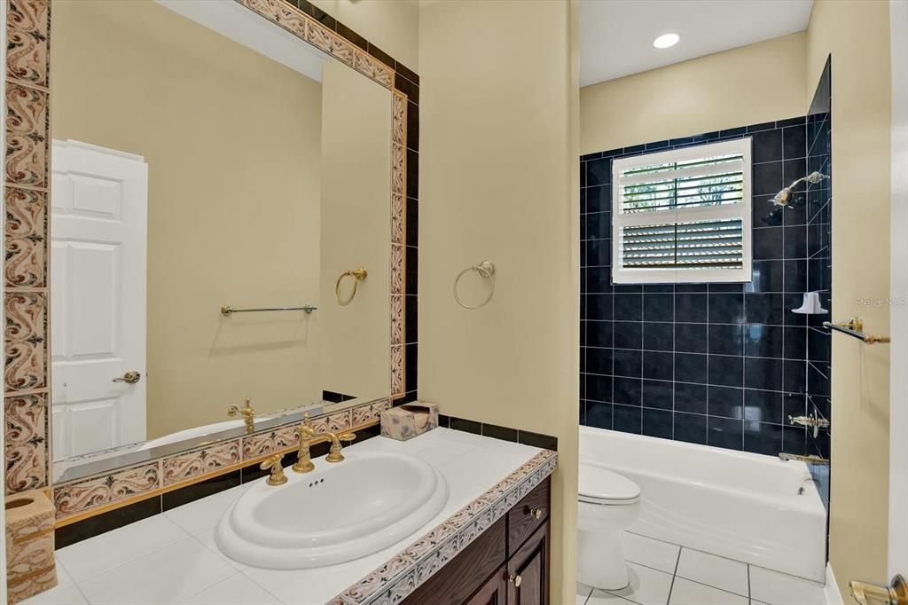 For Sale: $1,500,000 (4 beds, 4 baths, 5359 Square Feet)