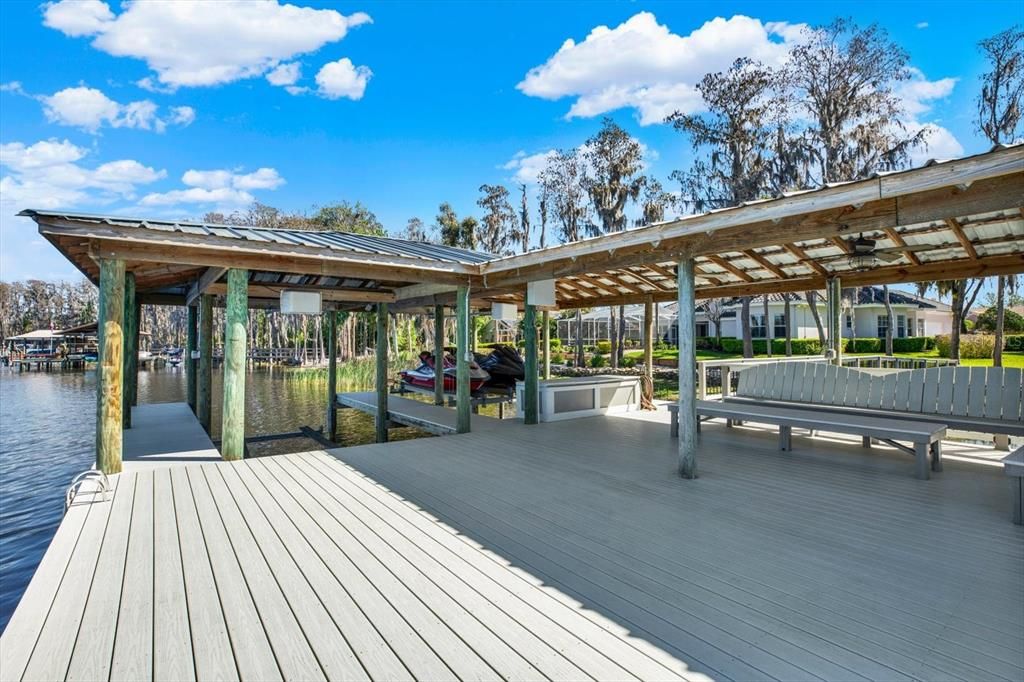 For Sale: $1,500,000 (4 beds, 4 baths, 5359 Square Feet)
