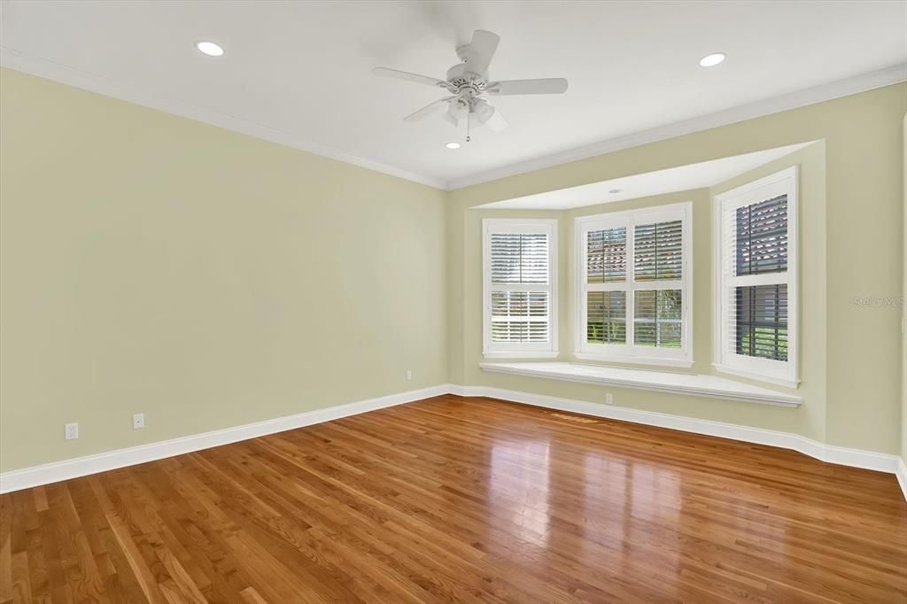 For Sale: $1,500,000 (4 beds, 4 baths, 5359 Square Feet)