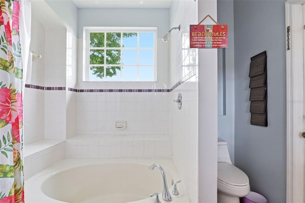 For Sale: $495,000 (4 beds, 2 baths, 2255 Square Feet)
