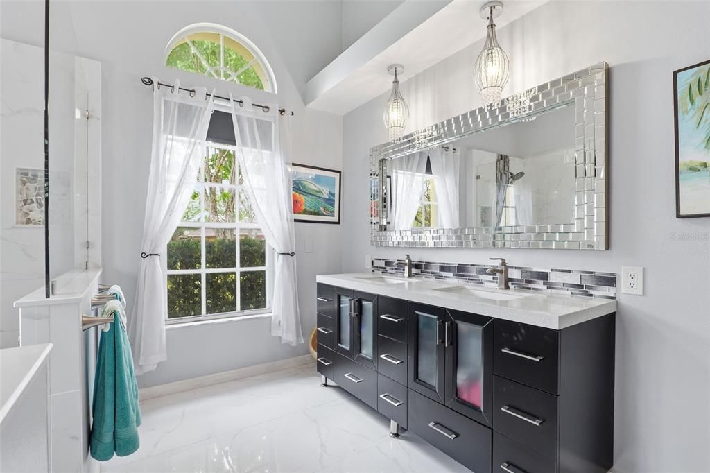 For Sale: $495,000 (4 beds, 2 baths, 2255 Square Feet)