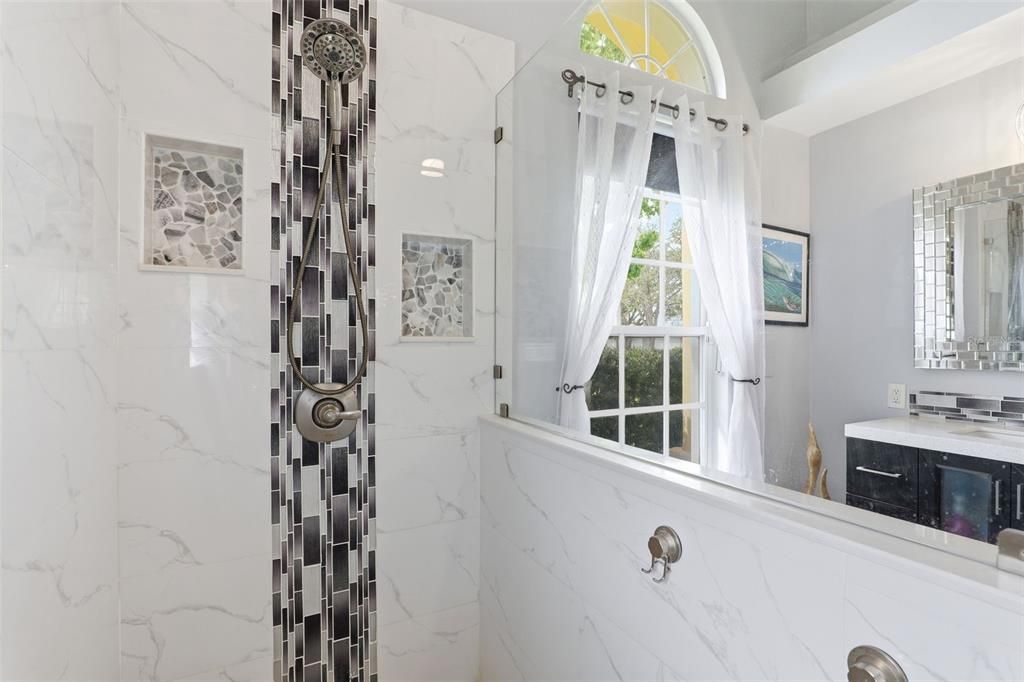 For Sale: $495,000 (4 beds, 2 baths, 2255 Square Feet)