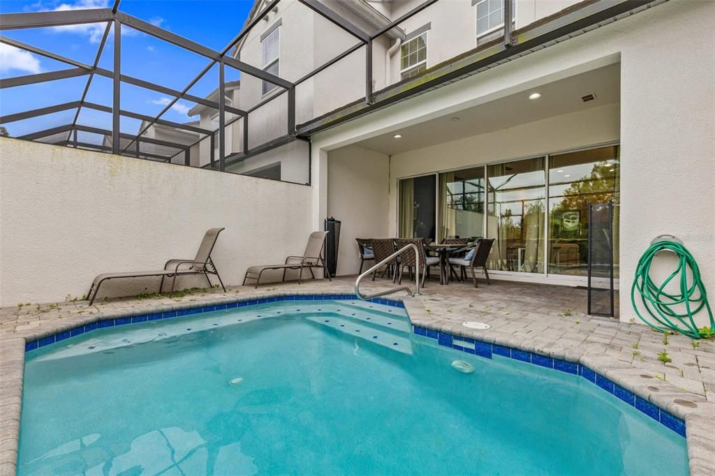 En Venta: $359,000 (3 camas, 2 baños, 1771 Pies cuadrados)