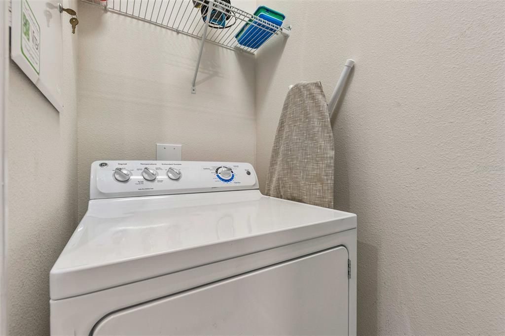 En Venta: $359,000 (3 camas, 2 baños, 1771 Pies cuadrados)