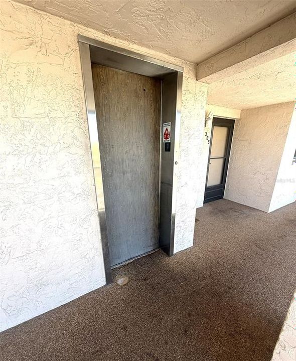 На продажу: $110,000 (1 спален, 1 ванн, 678 Квадратных фут)