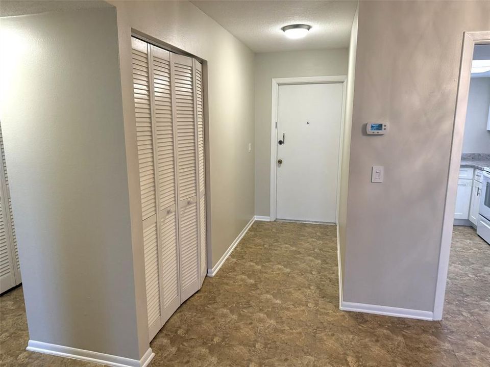 На продажу: $110,000 (1 спален, 1 ванн, 678 Квадратных фут)