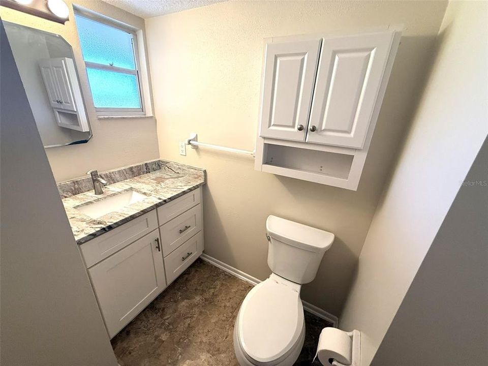 На продажу: $110,000 (1 спален, 1 ванн, 678 Квадратных фут)