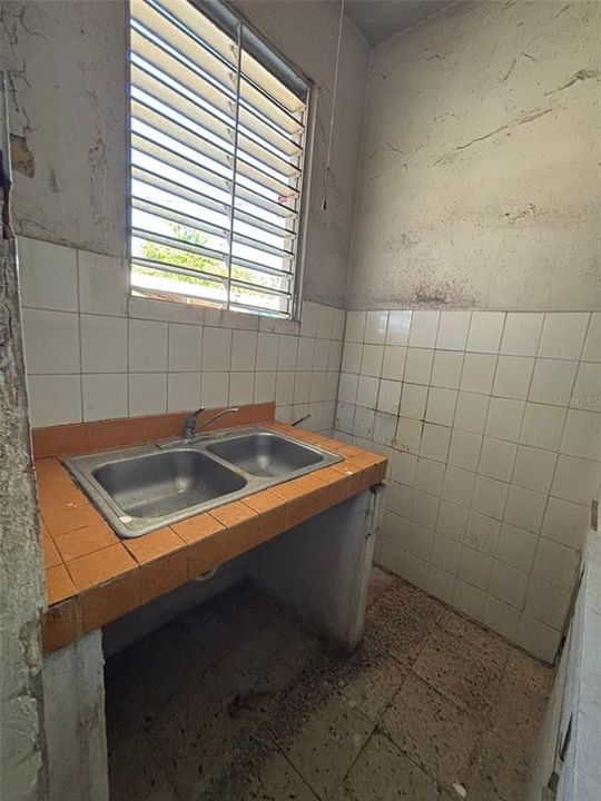 En Venta: $79,800 (3 camas, 1 baños, 0 Pies cuadrados)