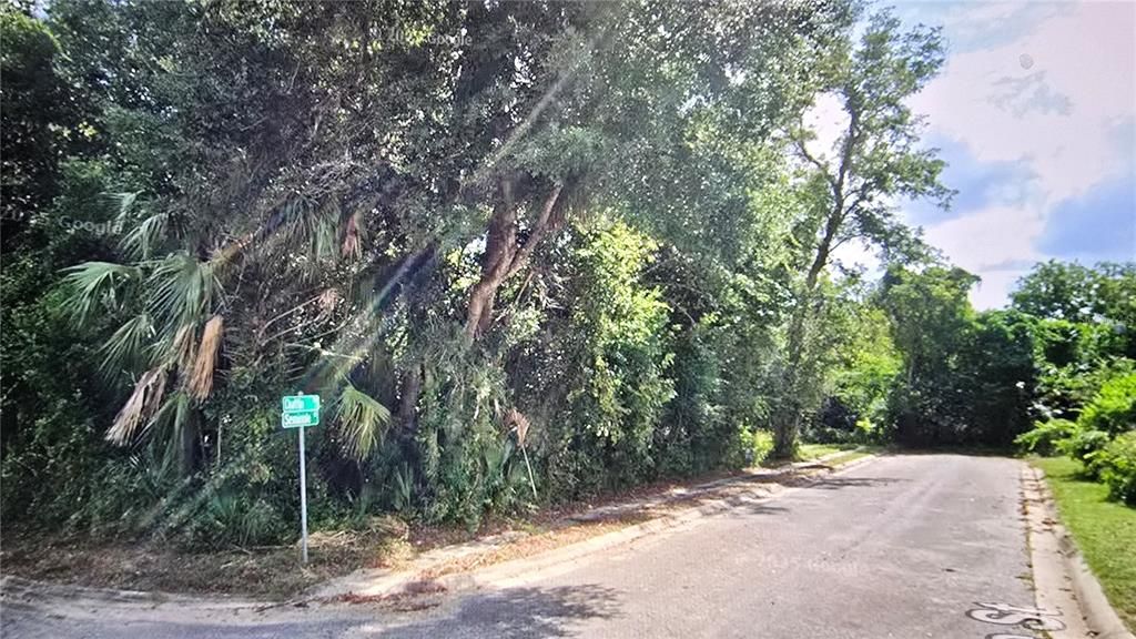 На продажу: $26,000 (0.29 acres)