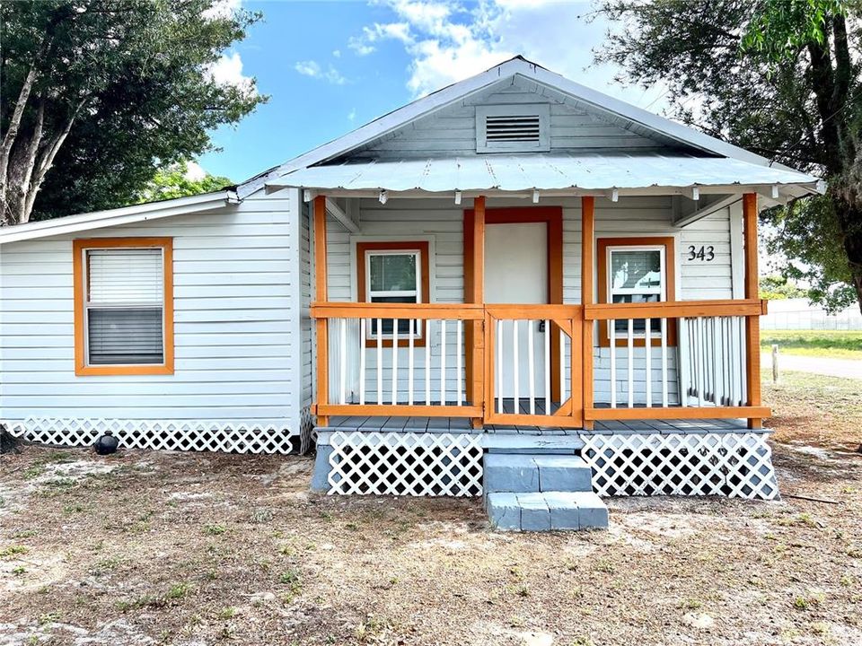 For Sale: $125,000 (2 beds, 2 baths, 1159 Square Feet)