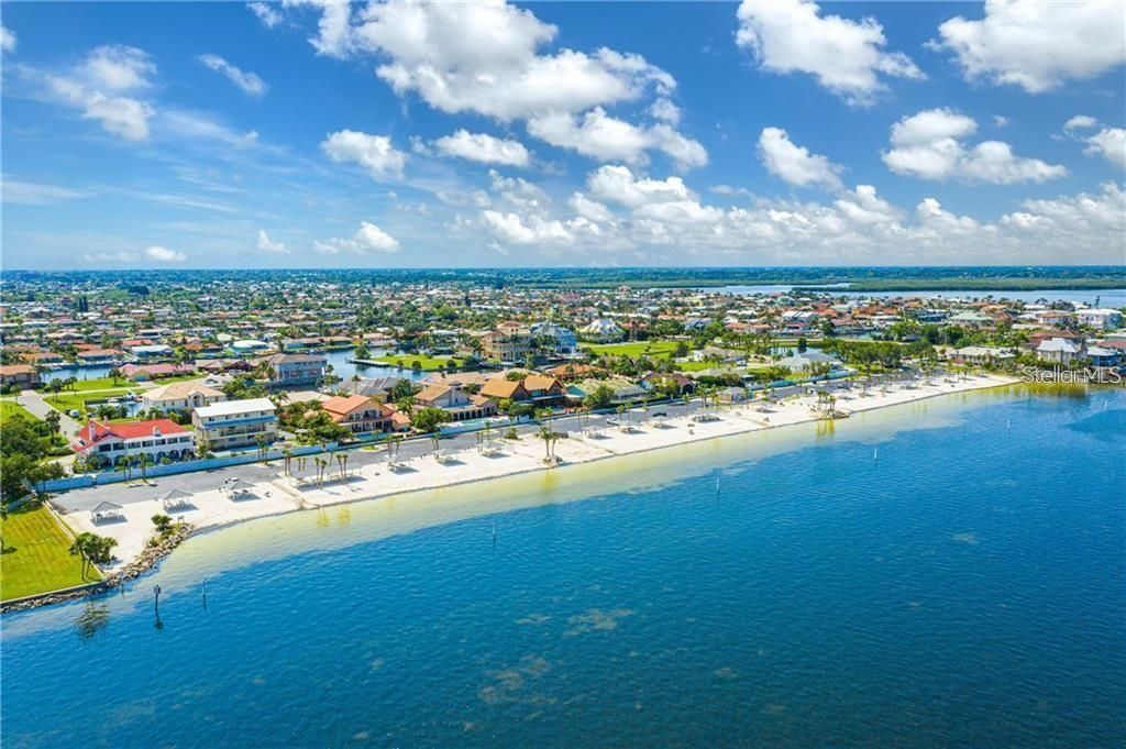 На продажу: $375,000 (3 спален, 3 ванн, 1972 Квадратных фут)