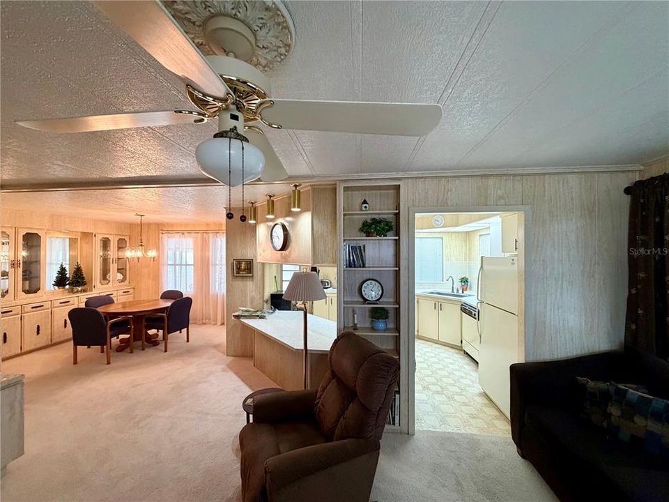 En Venta: $169,900 (2 camas, 2 baños, 1152 Pies cuadrados)