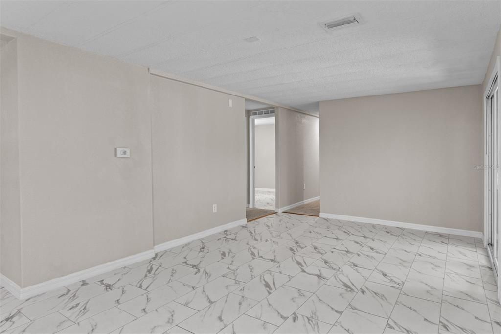На продажу: $169,000 (3 спален, 2 ванн, 1440 Квадратных фут)