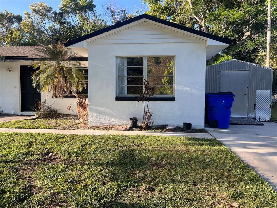 Active With Contract: $1,500 (2 beds, 2 baths, 1300 Square Feet)