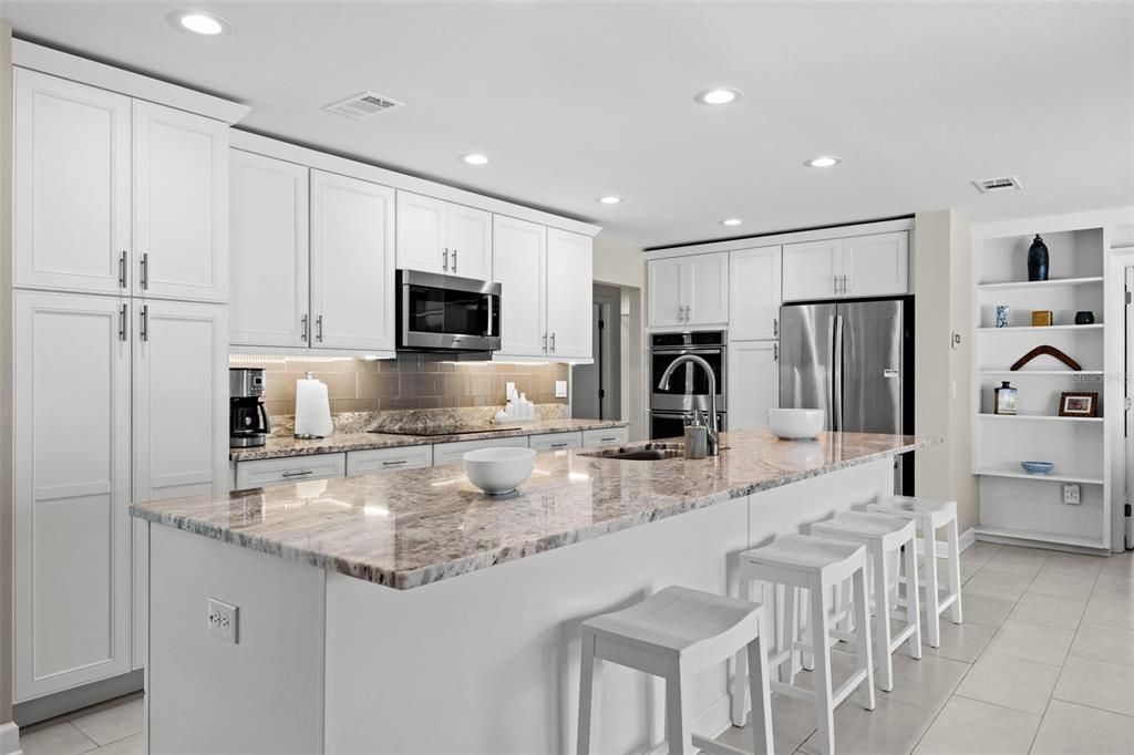 Active With Contract: $689,000 (4 beds, 3 baths, 2291 Square Feet)