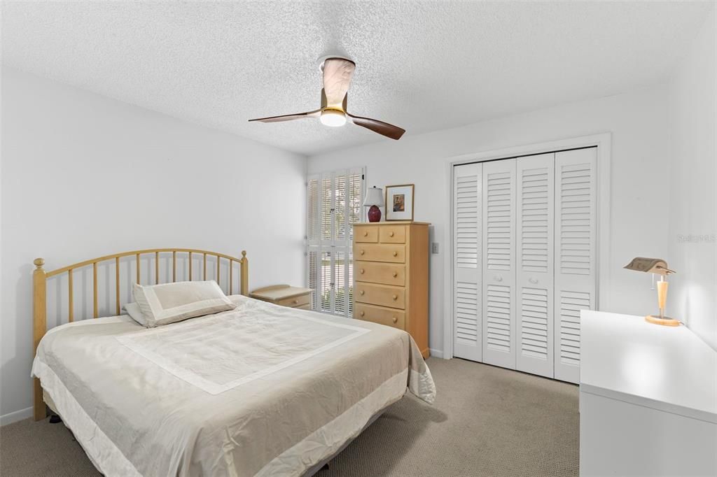 Active With Contract: $689,000 (4 beds, 3 baths, 2291 Square Feet)