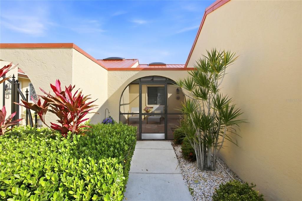 For Sale: $344,000 (3 beds, 2 baths, 2582 Square Feet)