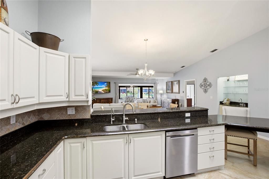 For Sale: $344,000 (3 beds, 2 baths, 2582 Square Feet)