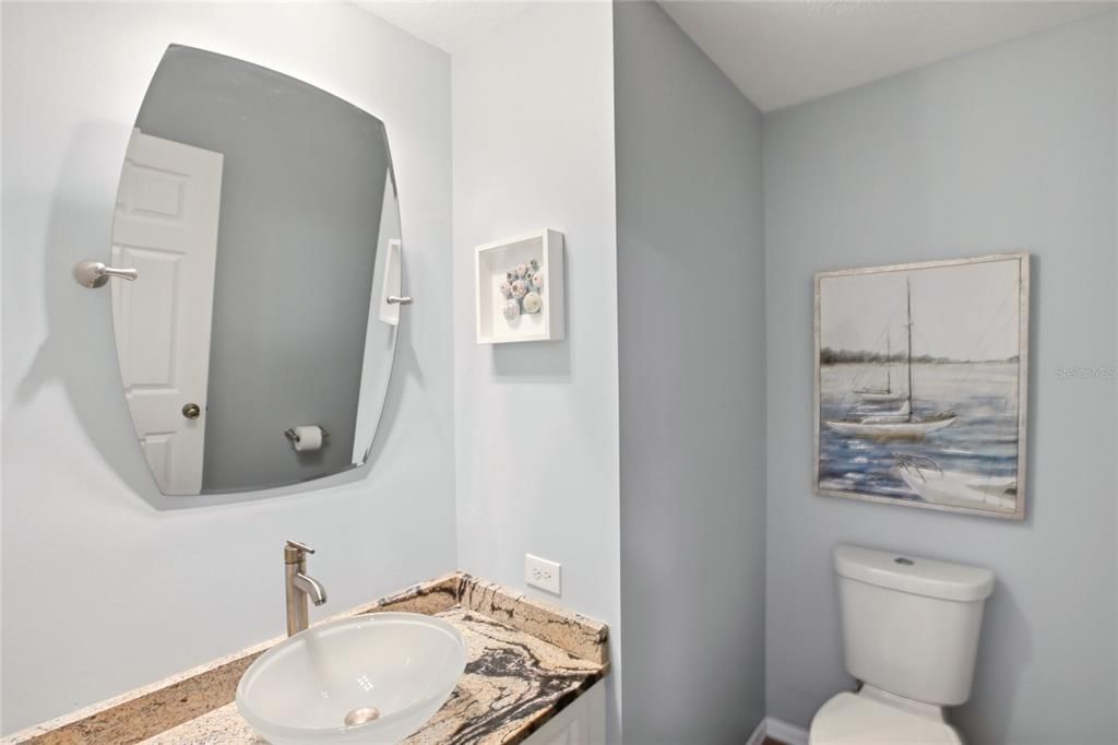 For Sale: $344,000 (3 beds, 2 baths, 2582 Square Feet)