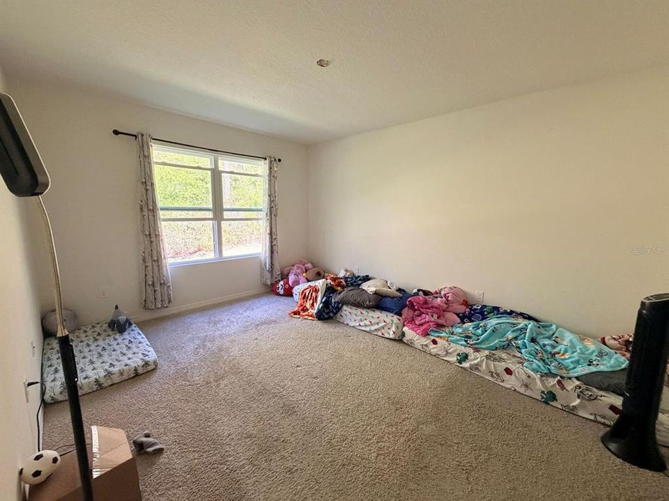 Active With Contract: $309,500 (4 beds, 2 baths, 1841 Square Feet)
