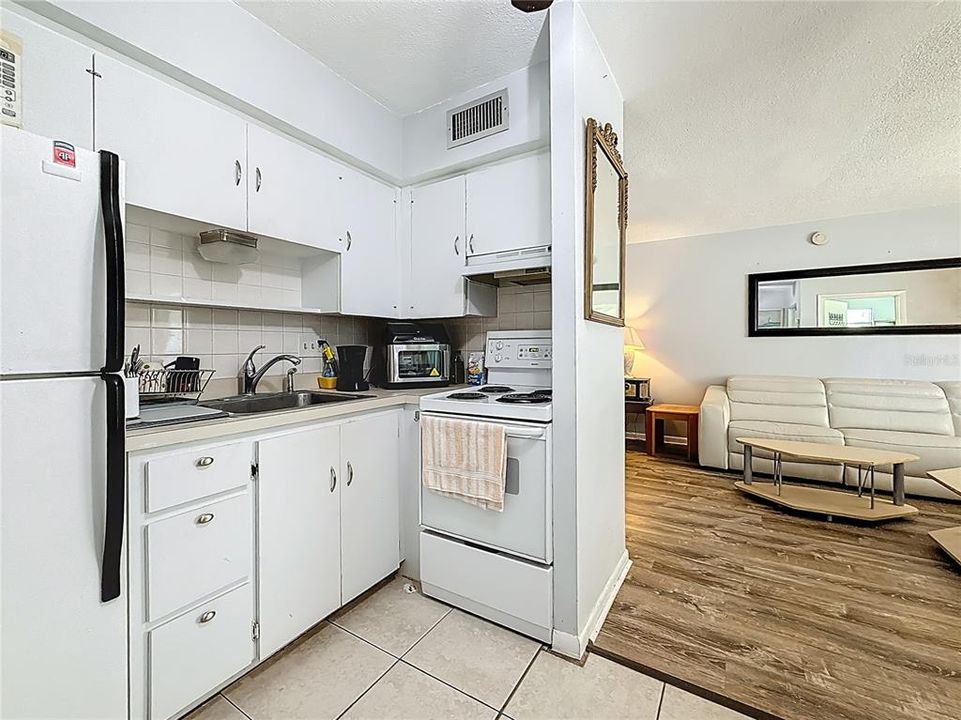 En Venta: $114,900 (1 camas, 1 baños, 544 Pies cuadrados)