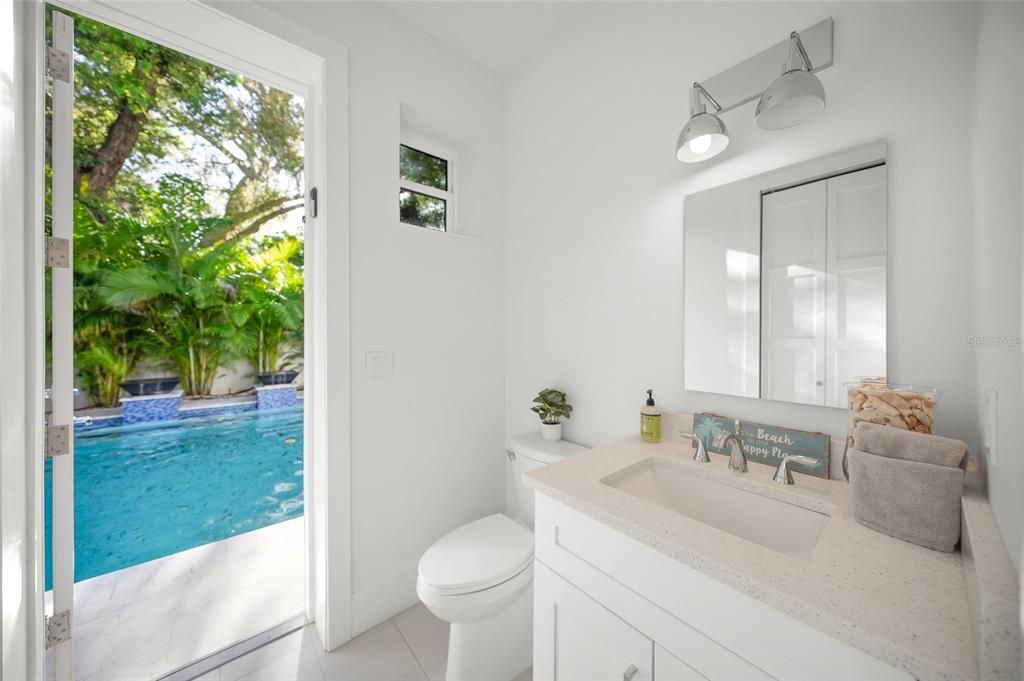 Activo con contrato: $1,890,000 (4 camas, 4 baños, 3554 Pies cuadrados)