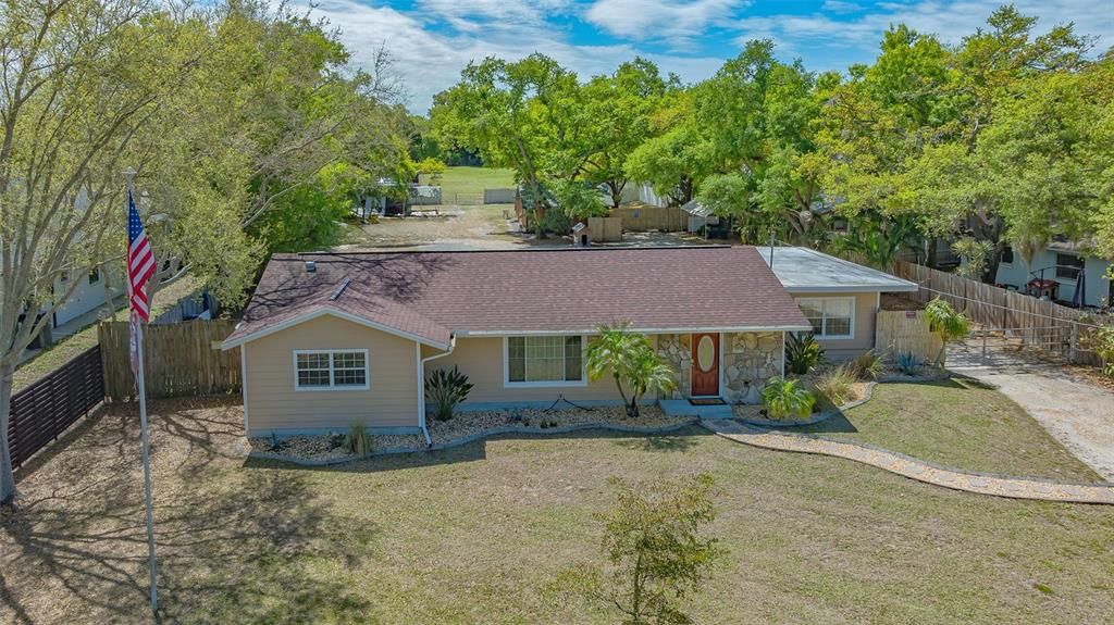 For Sale: $1,299,000 (4 beds, 3 baths, 2580 Square Feet)