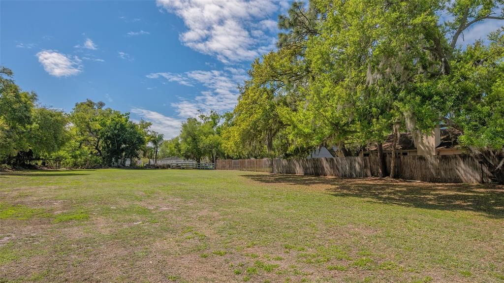 For Sale: $1,299,000 (4 beds, 3 baths, 2580 Square Feet)