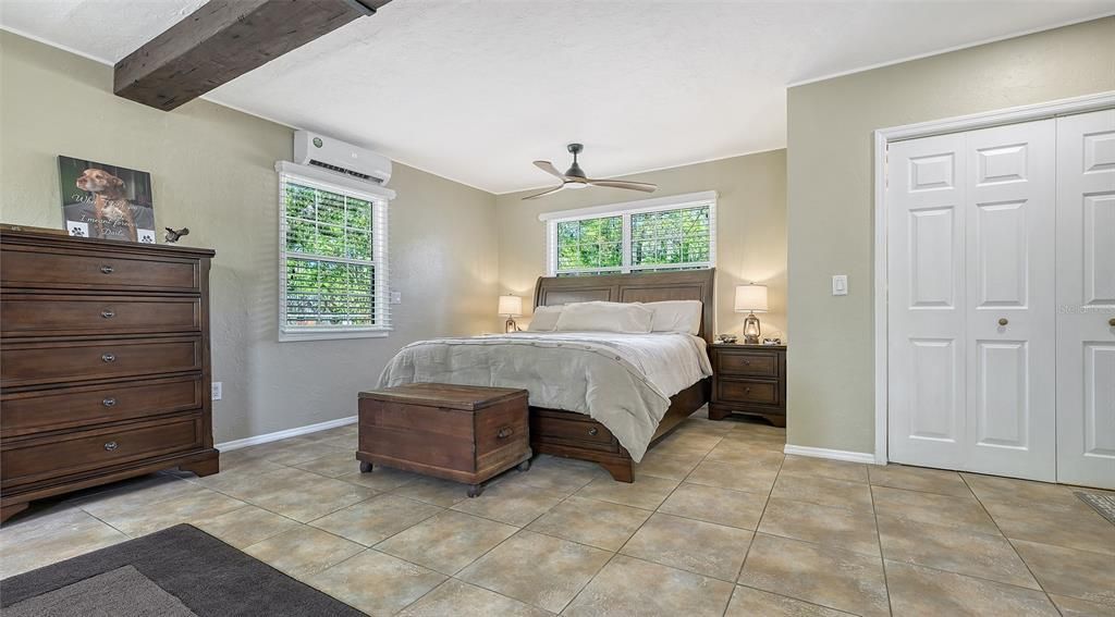 For Sale: $1,299,000 (4 beds, 3 baths, 2580 Square Feet)