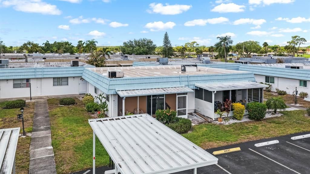 For Sale: $78,500 (1 beds, 1 baths, 800 Square Feet)