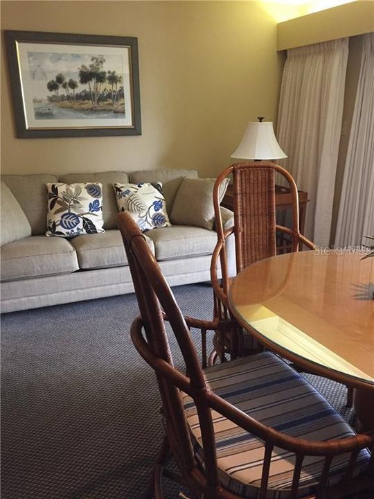 For Rent: $1,300 (0 beds, 1 baths, 610 Square Feet)