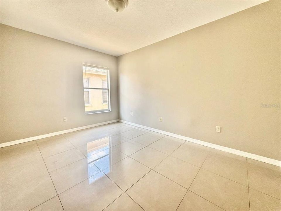 В аренду: $1,800 (3 спален, 2 ванн, 1238 Квадратных фут)