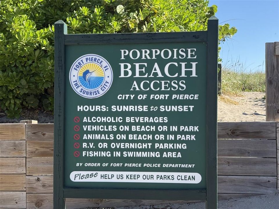 待售: $300,000 (0.20 acres)